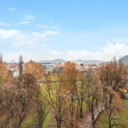 Zentrales Park-Side Apartment - 2Br - Free Parking - 2 Balkone Apartman *