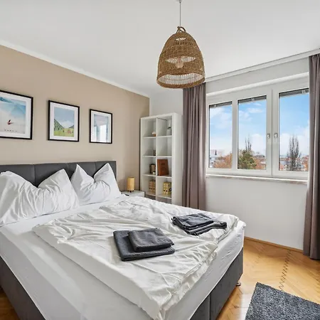 Zentrales Park-side - 2br - Free Parking - 2 Balkone Апартаменти