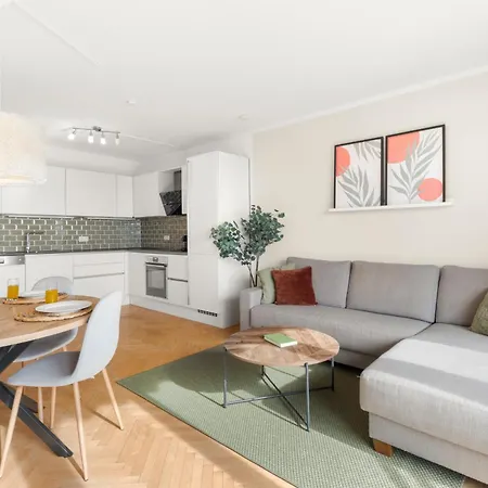 Апартаменти Zentral Und Ruhig Am Park - 2br - Gratis Parken - 2 Balkone Грац