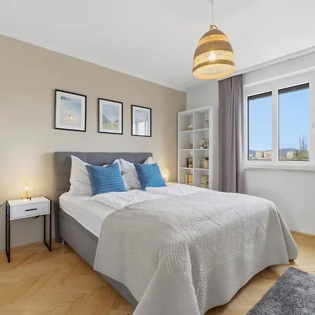 Zentrales Park-side - 2br - Free Parking - 2 Balkone גראץ