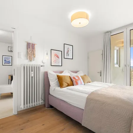 Апартаменти Zentral Und Ruhig Am Park - 2br - Gratis Parken - 2 Balkone Грац