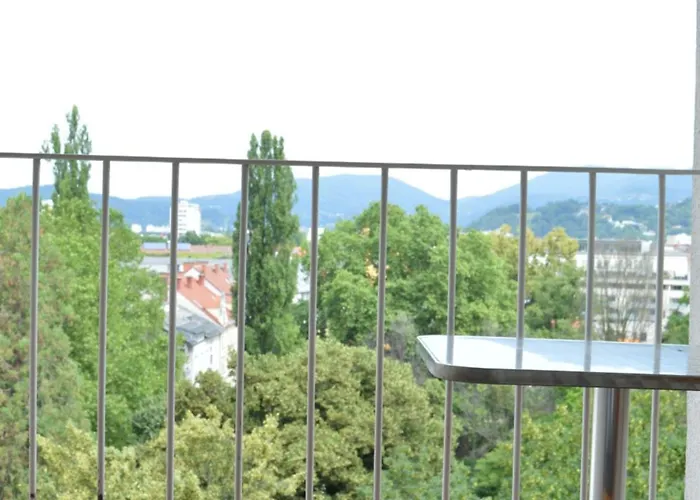 Zentrales Park-side - 2br - Free Parking - 2 Balkone Apartman *