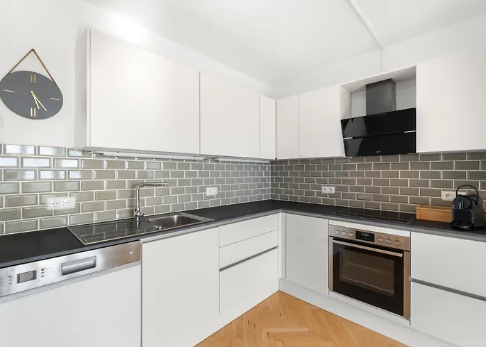 Zentral Und Ruhig Am Park - 2br - Gratis Parken - 2 Balkone Apartment